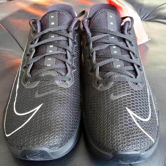 Nike Metcon 5 - Picture 1 of 8